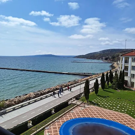Maraya 3 Carpe Diem Complex , , Free Parking